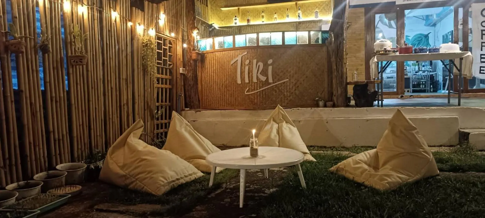 Tiki Bar-Kantiang Guesthouse Koh Lanta Thailand