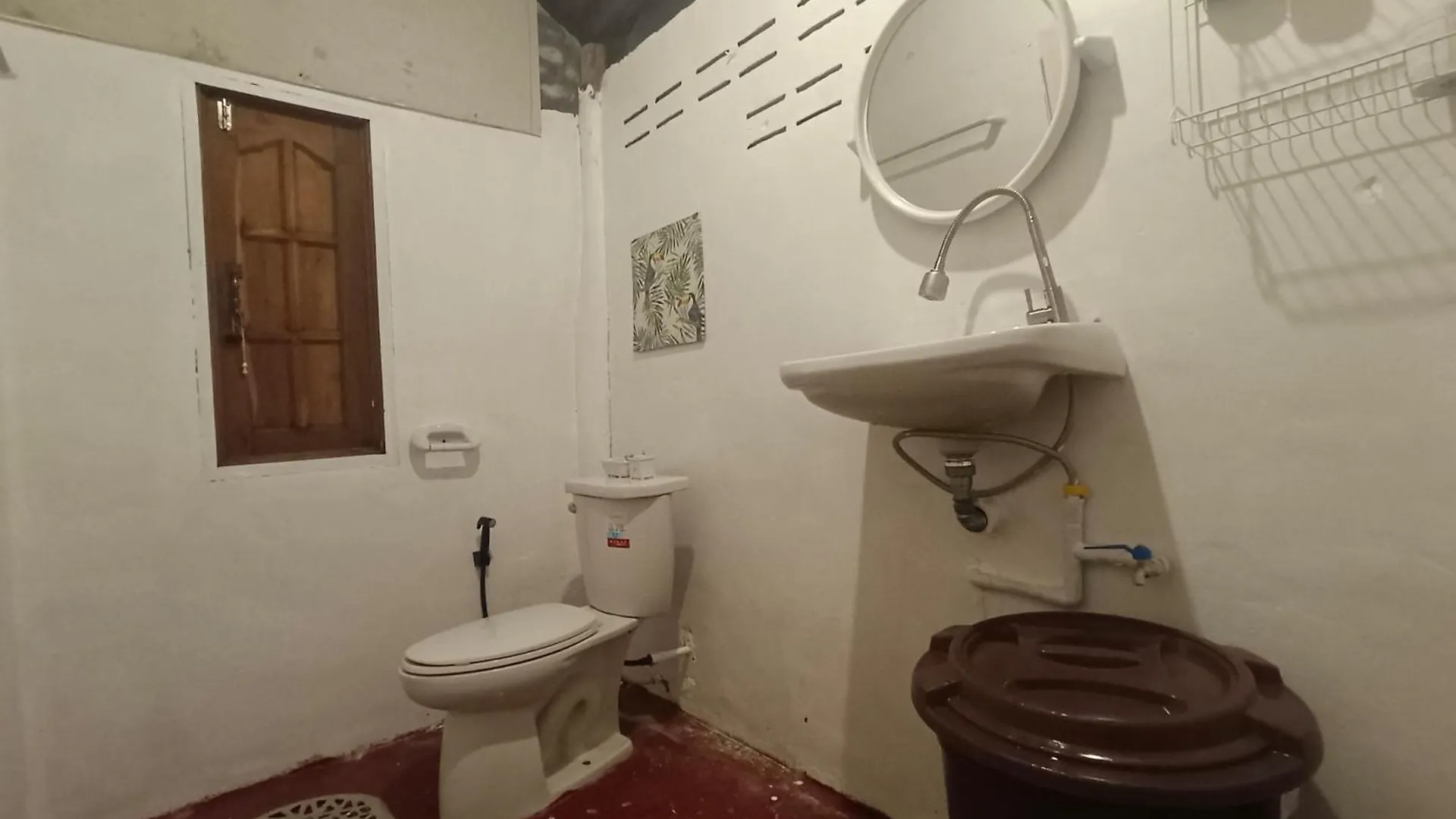 Tiki Bar-Kantiang Guesthouse Ко-Ланта Проживание в семье