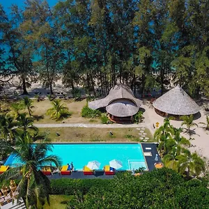 3* Aldeamento Turístico Long - Sha Extra